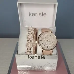 Kensie Watch Bracelet Set